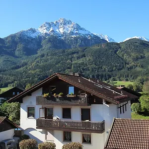 Alpenblick Anger