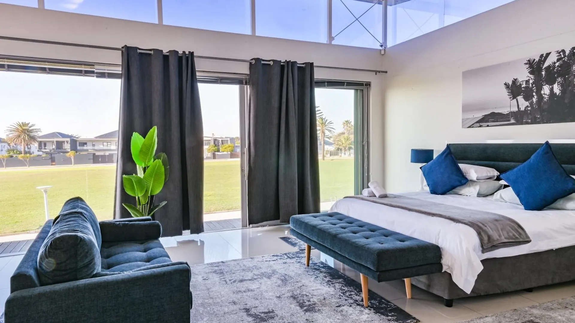 Apartment Gnd Properties Luxury Holiday Home Port Elizabeth